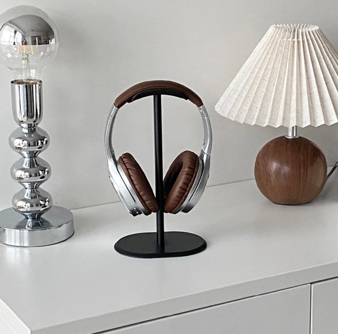 $199.99  Earphone